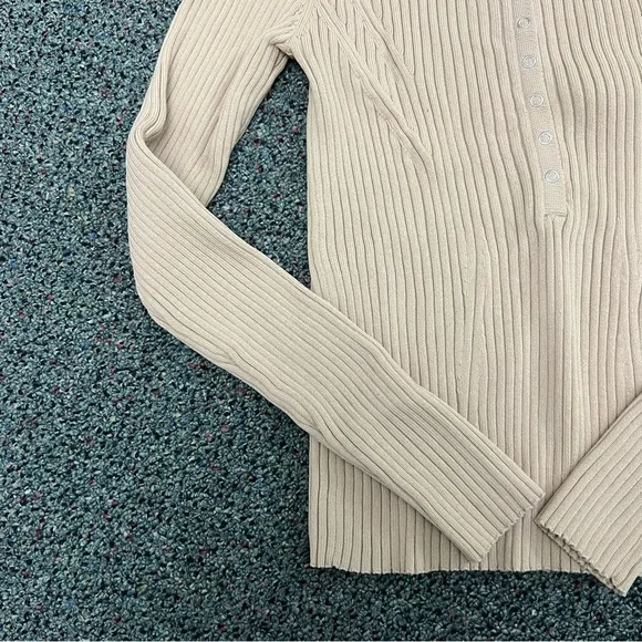 ZARA Beige Ribbed Collared Long-Sleeve Modest Shirt Top Sweater Silver Snaps M - Picture 7 of 12